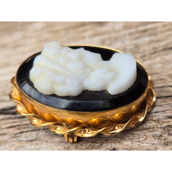 Vintage Van Dell 12K Yellow GF Sardonyx Cameo Brooch or Pendant - Picture 3 of 7